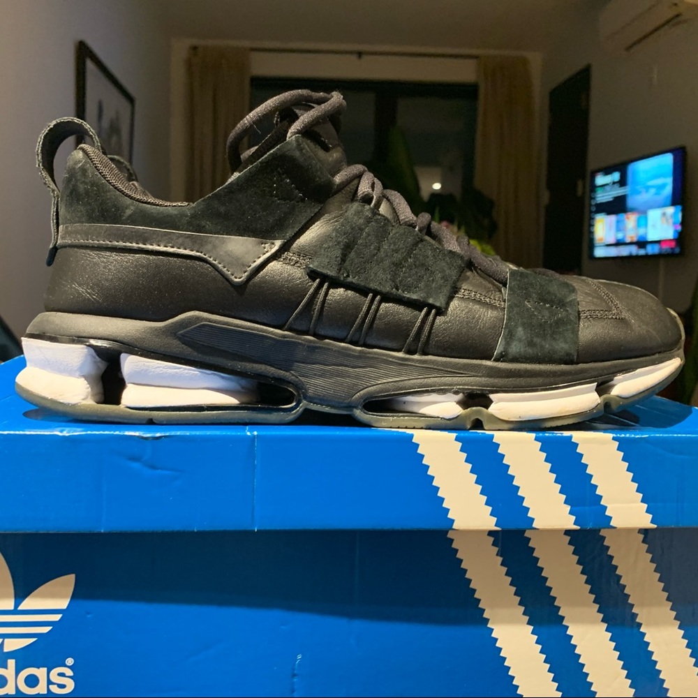 Adidas ADV Twinstrike (Black And White)